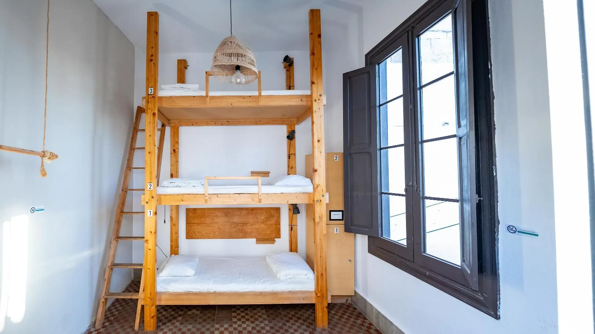Las Palmas Rooftop Hostel